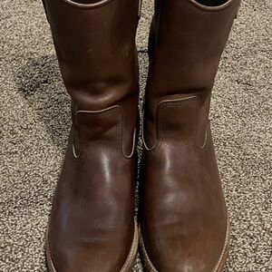 Beautiful Mens Red Wing Pecos Leather boots